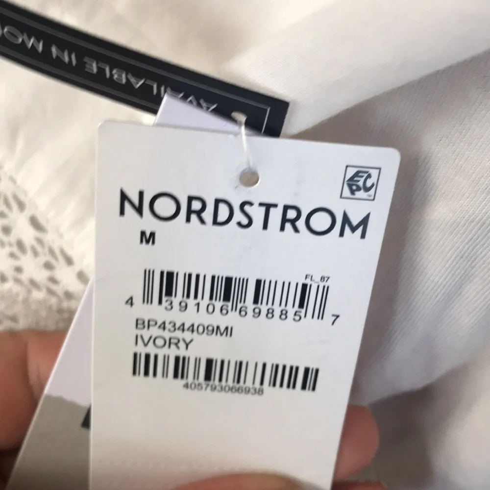 NWT Nordstroms cotton cropped top